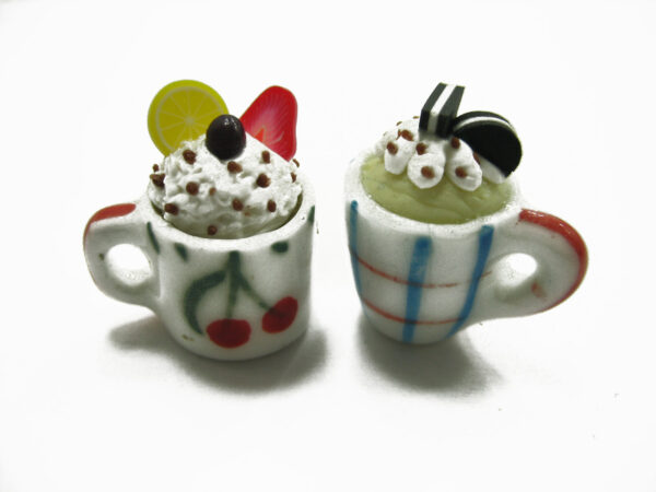 Dollhouse Miniature Food 2 Mug Cake Beverage Drink Ceramic Paint Cup 12720