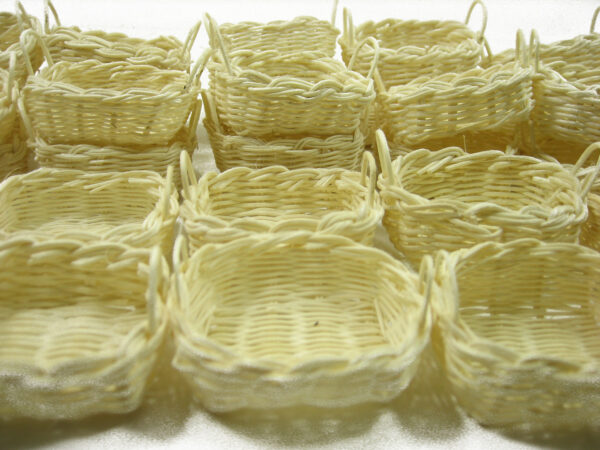 Dollhouse Miniature Handmade Wicker Baskets Wholesale Supply Charms