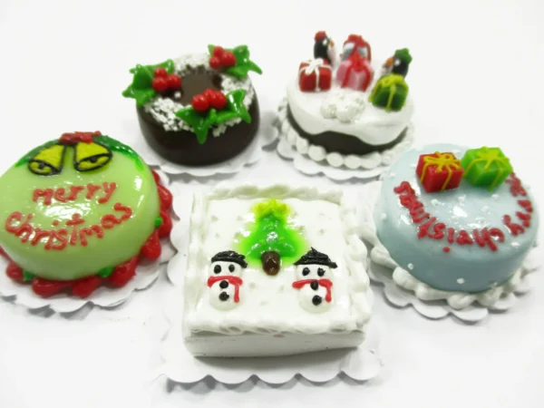 Dollhouse Christmas 10 Cake 2 cm Holiday Seasonal Miniature Christmas 14981 - Image 4