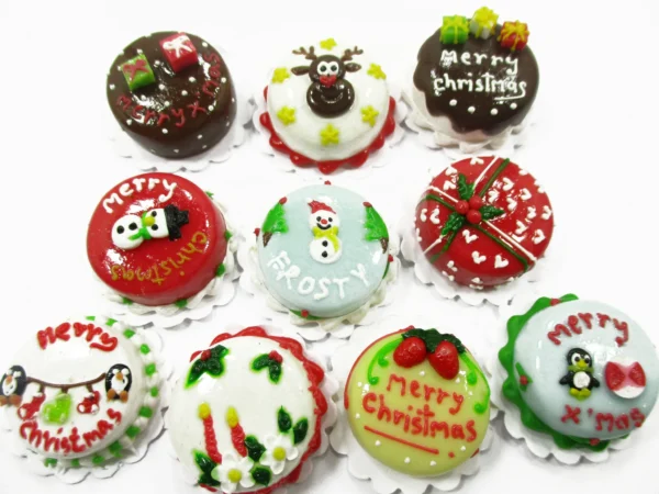 Dollhouse Christmas 10 Cake 2 cm Holiday Seasonal Miniature Christmas 14982 - Image 2