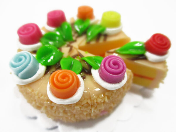 Dollhouse Miniatures Food 8 Cuts Slice Orange Cake Rose Flower Supply 15405