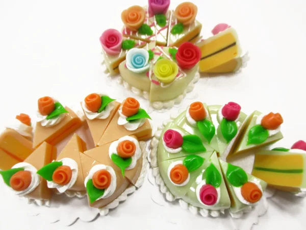 Dollhouse Miniature Food 24 Slices Cake Mixed Color Rose Flower Topping 15584 - Image 2