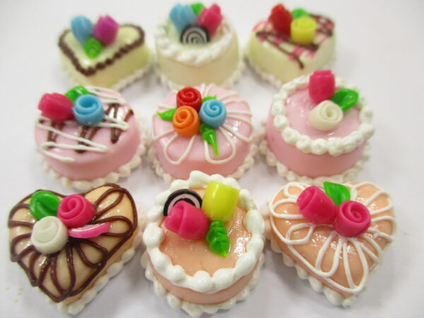 Dollhouse Miniatures Food Cakes 9 Assorted Rose Flower Cake 1.5 cm Dessert 15618