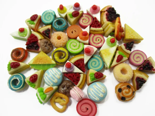 Dollhouse Miniatures Food Lot 50 Mixed Loose Bread Bakery WHOLESALE 15795 - Image 2