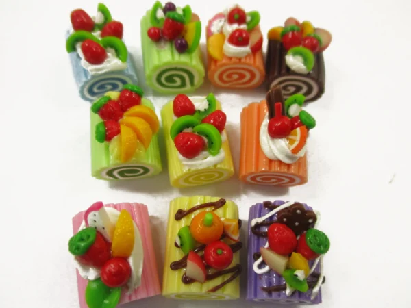 Dollhouse Miniature Food 10 Mixed Fruit Sweet Roll Cake Log Cake 1:6 16011 - Image 2