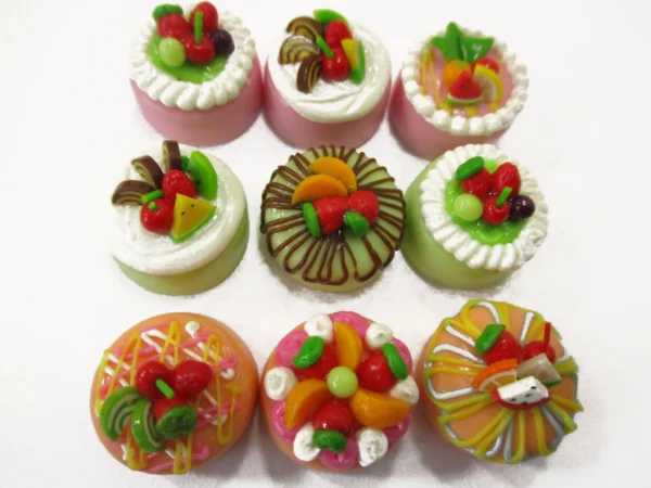 Dollhouse Miniatures Food Cakes 9 Mixed Color Mini Fruit Cake 1.5 cm Sweet 16039 - Image 2