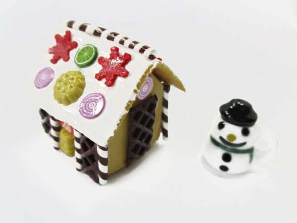 Dollhouse Miniature Food Gingerbread House Snowman Mug Christmas Seasonal 16299