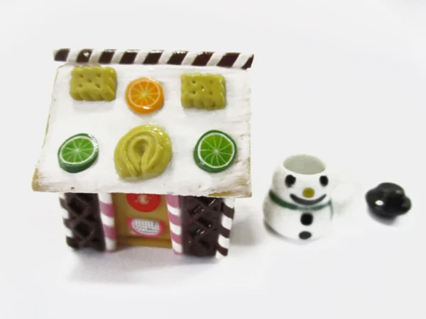 Dollhouse Miniature Food Gingerbread House Snowman Mug Christmas Seasonal 16300 - Image 2