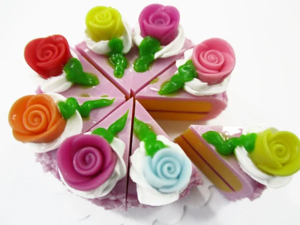 Dollhouse Miniature Food 8 Cuts Slice Lilac 3 cm Cake Rose Flower 16418 - Image 2