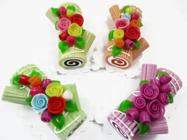 1:6 4 Mixed Color Log Roll Cakes Flower Rose Dollhouse Miniatures Food Dessert 16474 - Image 2