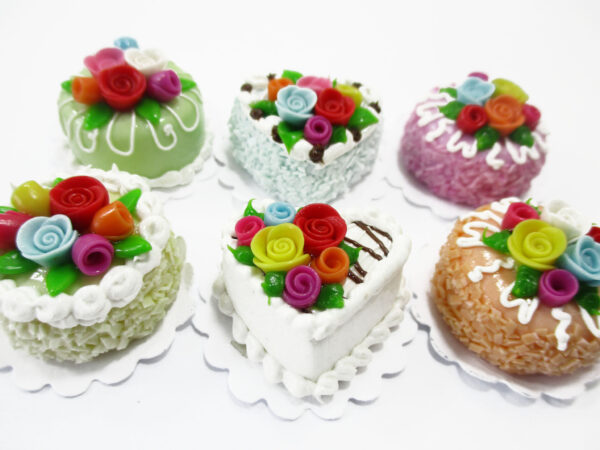 Dollhouse Miniatures Food Set 2 cm 6 Mixed Color Rose Flower Cake Bakery 16504