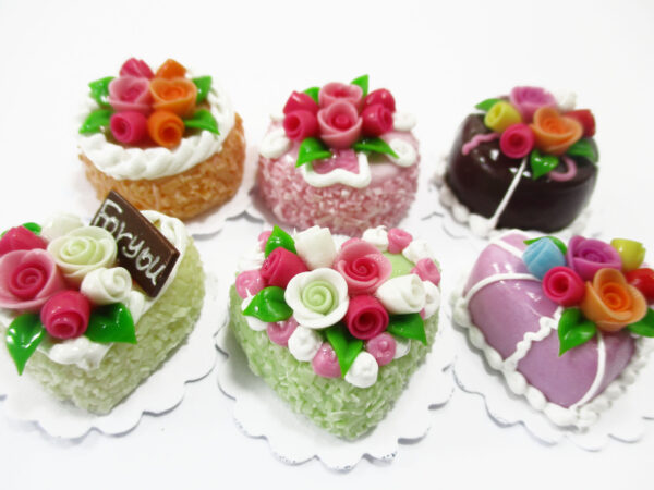 Dollhouse Miniature Food Set 2 cm 6 Mixed Color Rose Flower Cake Supply 16507