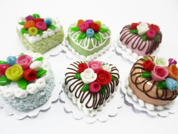 Dollhouse Miniature Food Lot 2 cm 6 Mixed Color Rose Flower Cake Supply 16510