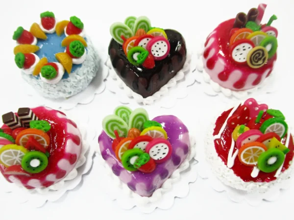 Dollhouse Miniatures Food 2 cm 6 Mixed Color Fruit Cake Tiny Bakery Supply 16530 - Image 2