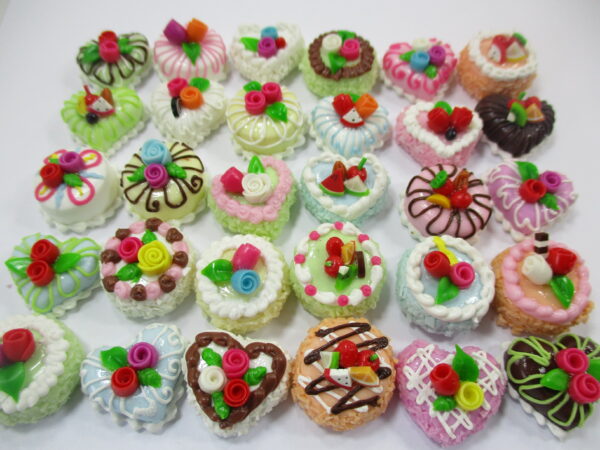 Dollhouse Miniature Food 30 Mixed Fruit Flower Mini Cake 1.5 cm Sweet 16589