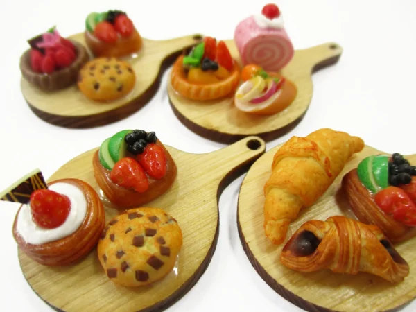 Dollhouse Miniature Food Bakery Bread Cake Cupcake Dessert On Wooden Board 16648 - Image 4