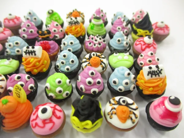 Dollhouse Miniature Food Halloween Seasonal 50 Loose Cupcake Bakery Sweets 16654 - Image 4