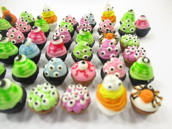 Dollhouse Miniature Food Halloween Seasonal 50 Loose Cupcake Bakery Sweets 16657 - Image 4