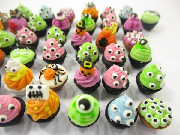 Dollhouse Miniature Food Halloween Seasonal Mixed 50 Cupcake Bakery Sweets 16659 - Image 4