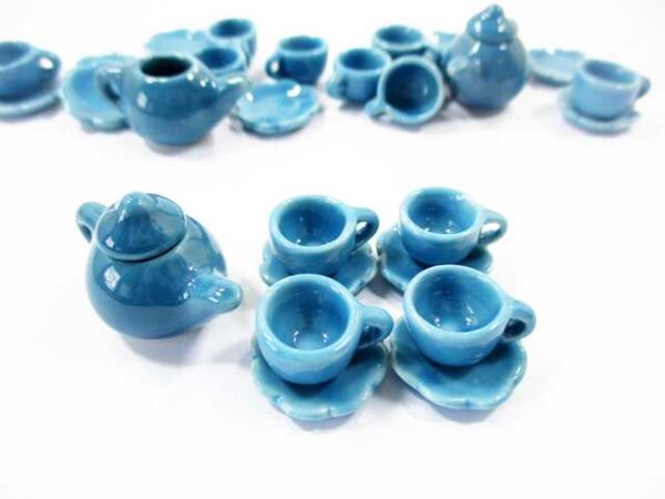 Dollhouse Miniature Ceramic 4/9 Blue Teapot Tea Cup Saucer Scallop Plate #S 4420