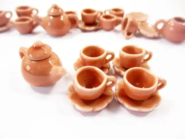 Dollhouse Miniature Ceramic 4/9 Salmon Teapot Cup Saucer Scallop Plate #S 4422 - Image 2