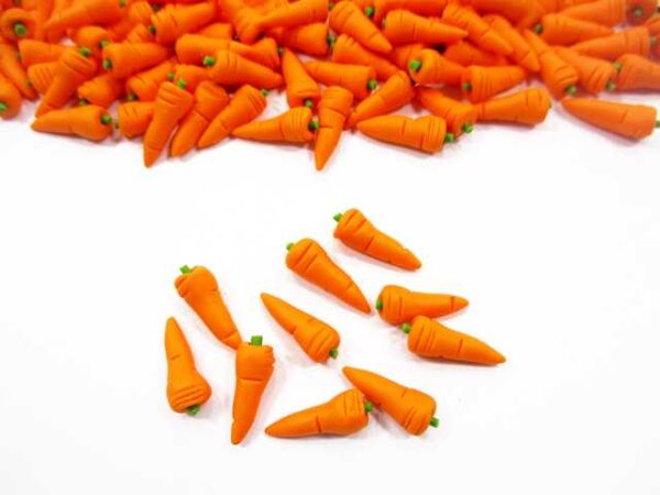 Dollhouse Food Supply 1:12 Easter Carrot Loose Vegetable Miniature Food Accessory