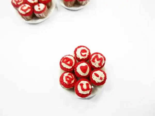 Dolls House Miniature Food Plate Valentine Cup Cake Handmade Supply Charms 13687 - Image 4
