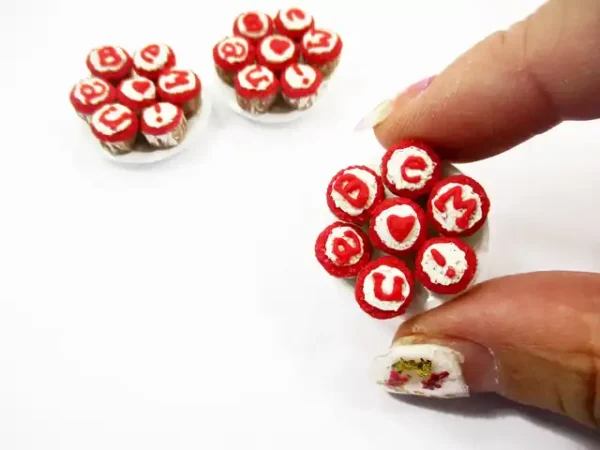 Dolls House Miniature Food Plate Valentine Cup Cake Handmade Supply Charms 13687 - Image 5