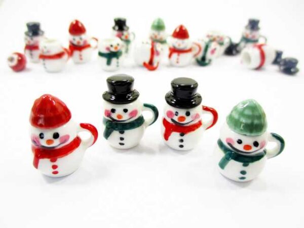Dollhouse Miniature NEW 4 Snowman Ceramic Cup Mug Christmas Supply Charms 15534