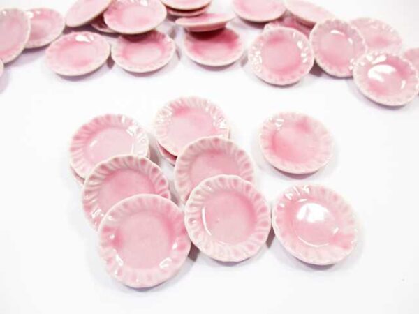 10x25mm Pink Scallop Plate Dish Dollhouse Miniature Ceramic Kitchenware 16797