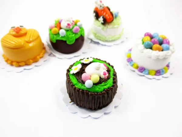 Dollhouse 5 Tiny Easter Cake 1:12 Miniature Decoration Bakery Cake Supply 16921 - Image 5