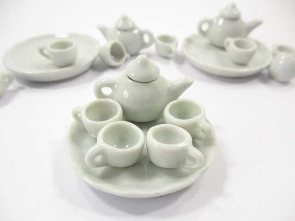 Dollhouse Miniature Kitchen Ceramic White Teapot Coffee Tea Cup Tray Supply 6857