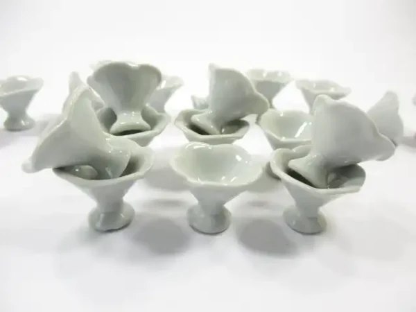 10 White Ceramic Ice Cream Scalloped Cups Dollhouse Miniature Ceramic 10081 - Image 2