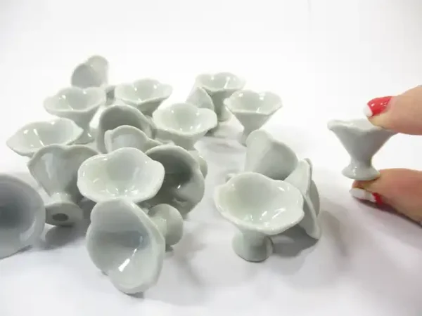 10 White Ceramic Ice Cream Scalloped Cups Dollhouse Miniature Ceramic 10081 - Image 5