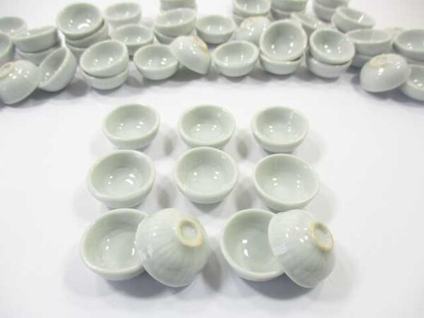 18 mm New Kitchen ware White Bowls Dolls House Miniatures Ceramic