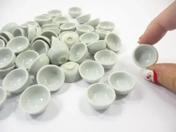 18 mm New Kitchen ware White Bowls Dolls House Miniatures Ceramic - Image 5