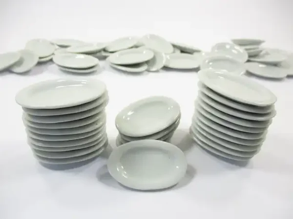 35mm Mini White Oval Plate Dish Dollhouse Miniature Kitchenware Ceramic - Image 4