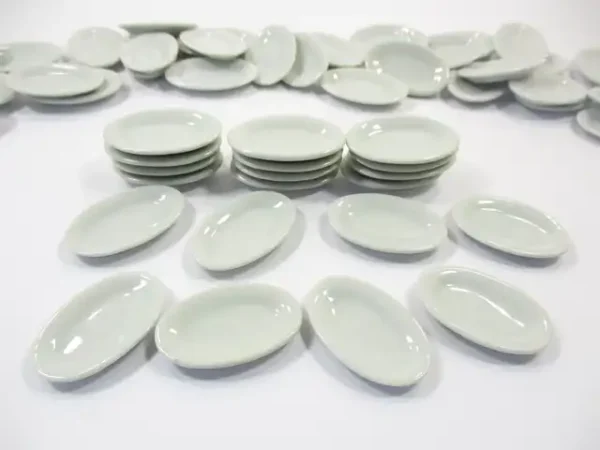 30mm Mini White Oval Plate Dish Dollhouse Miniature Kitchenware Ceramic - Image 3