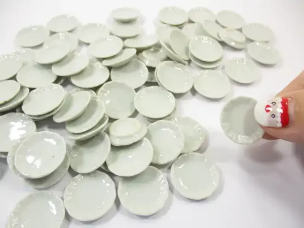 20mm White Scallop Plate Dish Dollhouse Miniature Ceramic Kitchenware - Image 5
