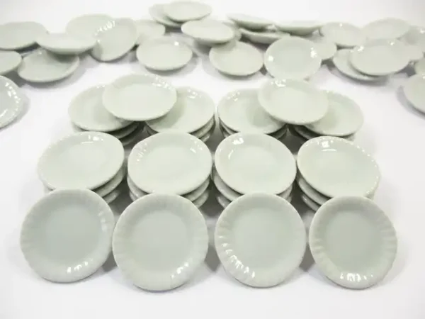 30mm White Plates Dishes Dollhouse Miniatures Ceramic Kitchen Supply - Image 2