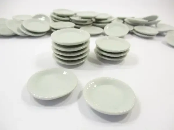 30mm White Plates Dishes Dollhouse Miniatures Ceramic Kitchen Supply - Image 4