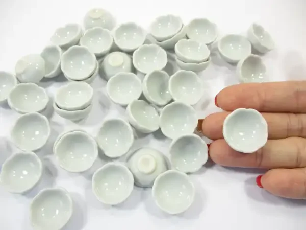 Dollhouse Miniature Ceramic 20 mm Kitchen White Scalloped Bowl Supply - Image 6