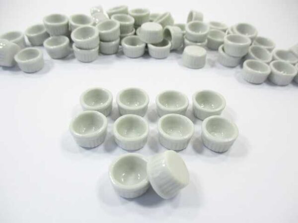 White Round Souffle Bowl Dolls House Miniature Ceramic Cup Cake Supply
