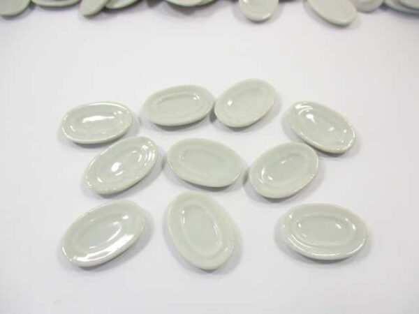 15x20mm Mini White Oval Plate Dish Saucer Dollhouse Miniature Ceramic