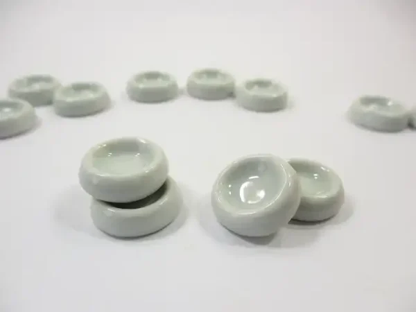 Set Of 4 White Pet Food Bowl Plate 15mm Dollhouse Miniatures Animal Supply 12802 - Image 2