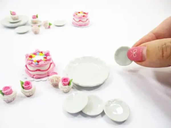 Dollhouse Miniatures Food Cake Rose Cupcake Ceramic Plate Supply Set 13377 - Image 4