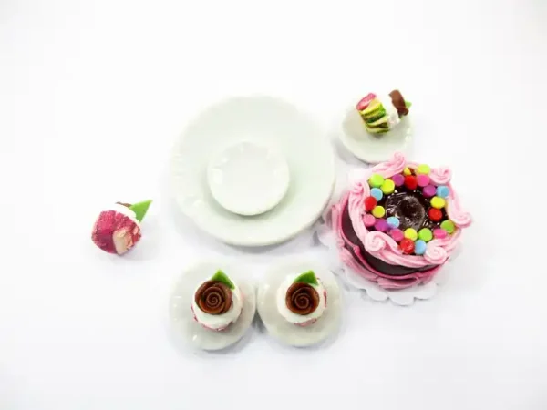 Dollhouse Miniatures Food Chocolate Cake & Rose Cupcake Ceramic Plate Set 13378 - Image 3