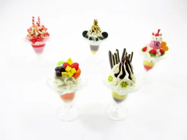 1:6 Dollhouse Miniature Food 5 Ice Cream Beverage 16311 - Image 2