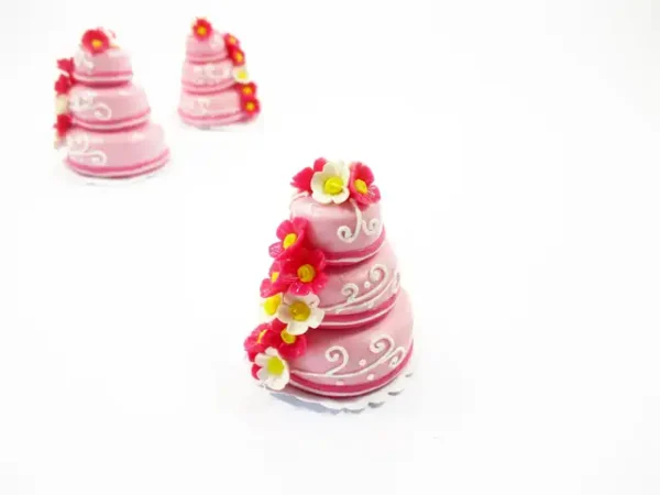 NEW Dolls House Miniature Food 3 Layer Wedding Cake Pink Flower Top Charms 7473 - Image 2