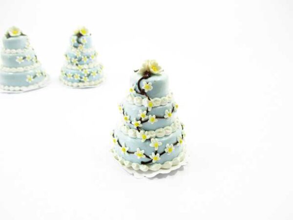 NEW Dollhouse Miniature Food 3 Layer Wedding Blue Cake Mixed Flower Supply 7475
